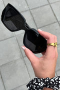 Yami Sunny Shades | Svart