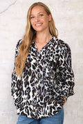 Macy Blus | Leopardmönstrad