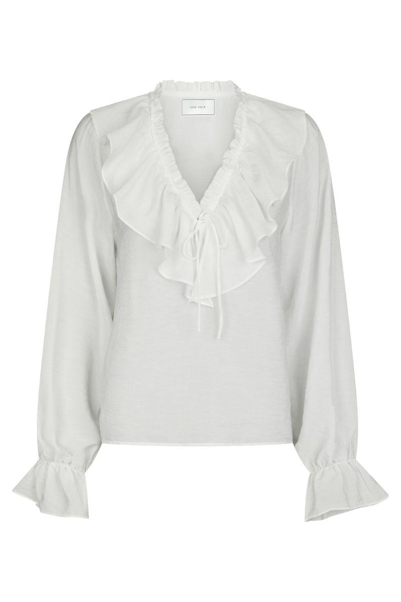 Aminea Ruffle Blouse | White | Bluse fra Neo Noir