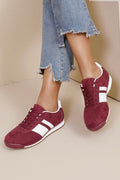 Runi Sneakers | Vinröda