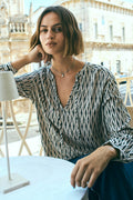 Adney Blus 205436 | Moonbeam Svart