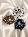 Prickig Scrunchie | Vit